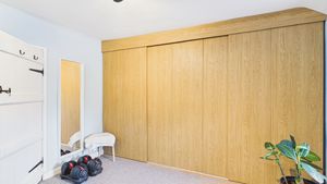 Photo 16- click for photo gallery